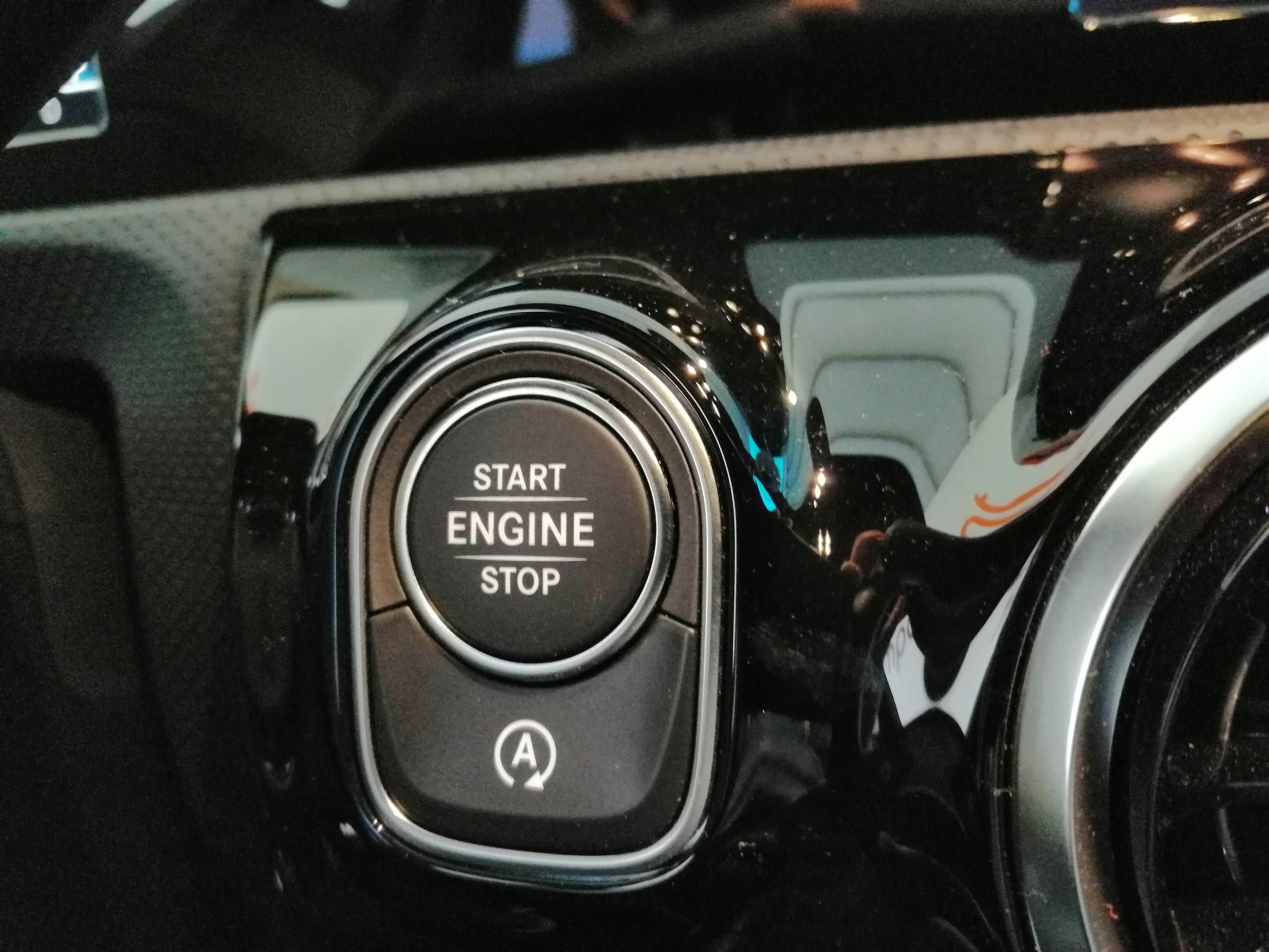 Mercedes A180d Progressive Jantes Carbon
