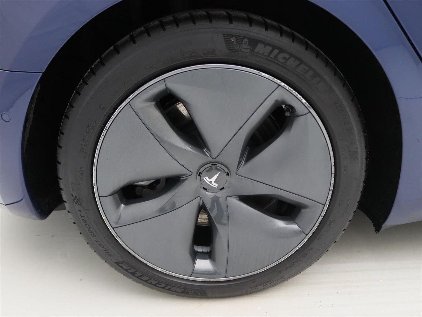 Tesla Model 3 Standard RWD Plus 89% SOH [ AUTOPILOT+60