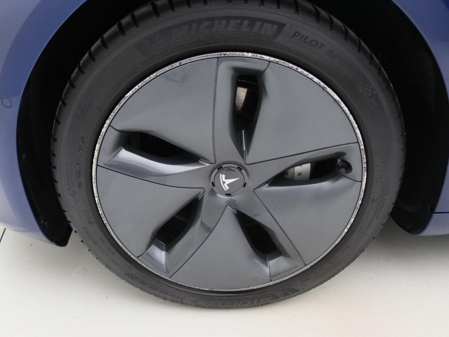 Tesla Model 3 Standard RWD Plus 89% SOH [ AUTOPILOT+60