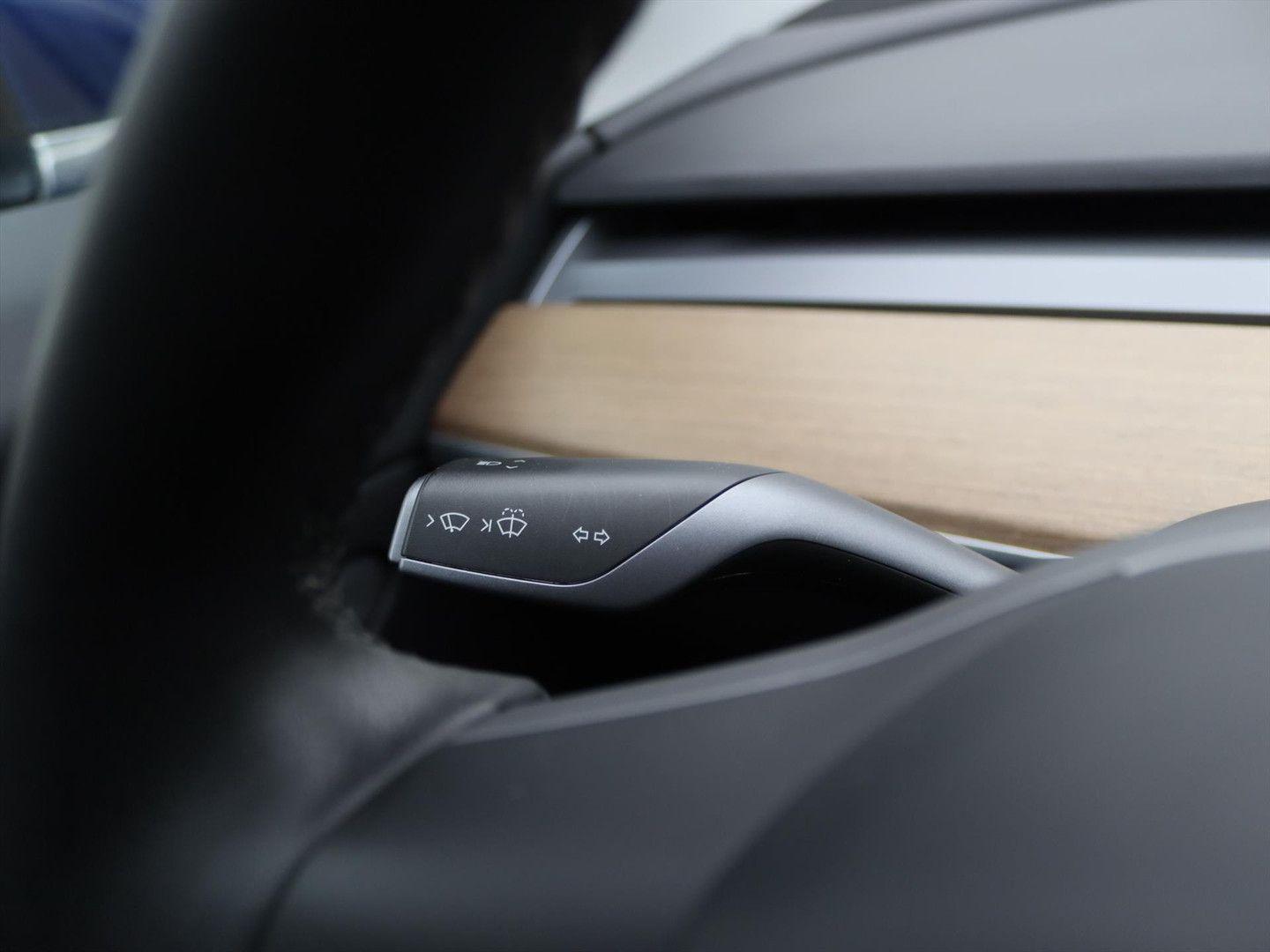 Tesla Model 3 Standard RWD Plus 89% SOH [ AUTOPILOT+60