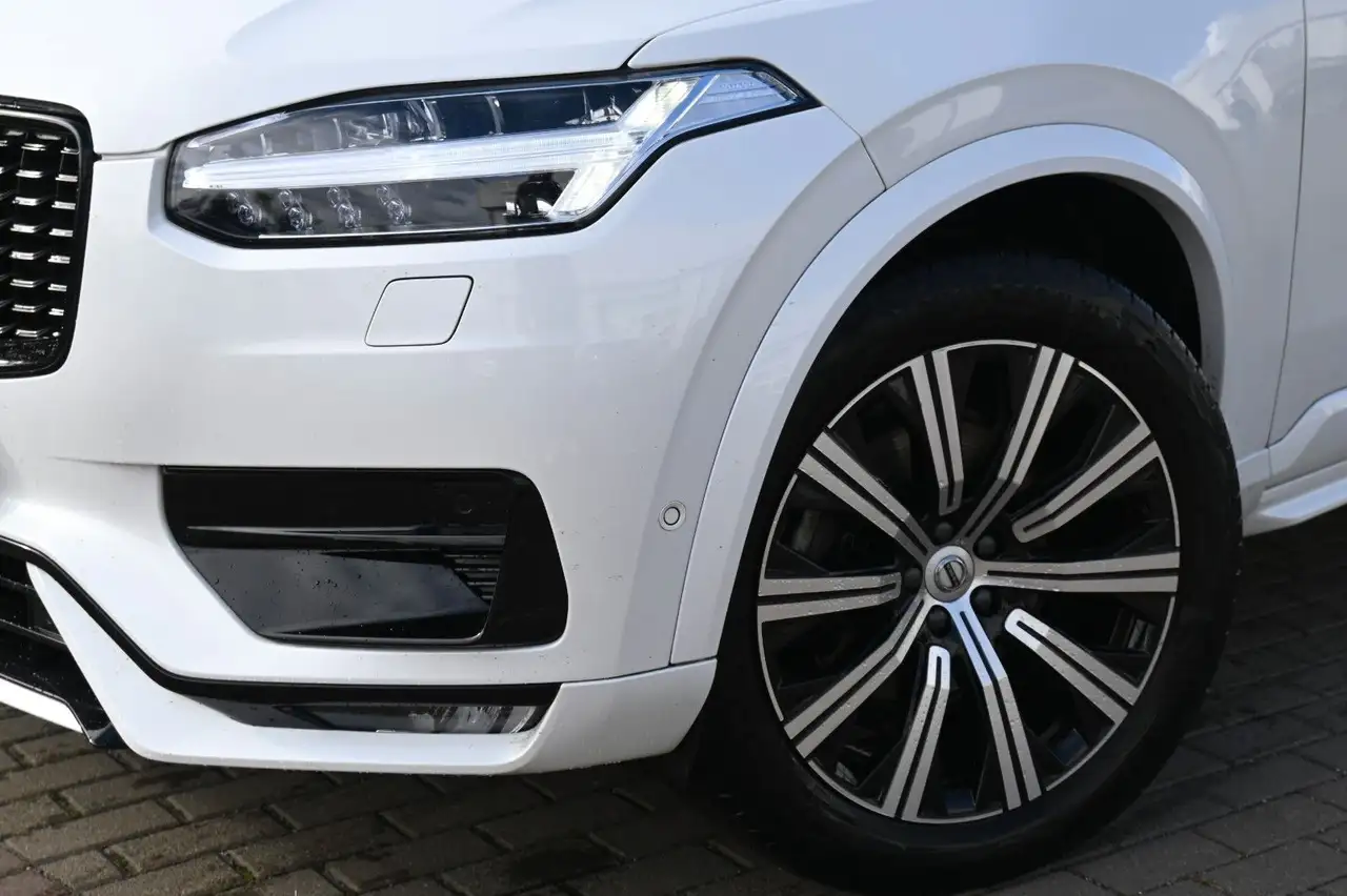 Volvo XC90 Ultimate Dark AWD*HUD*360°*LUFT*STDHZG*AHK*