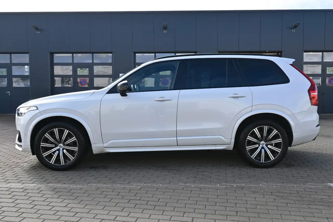 Volvo XC90 Ultimate Dark AWD*HUD*360°*LUFT*STDHZG*AHK*