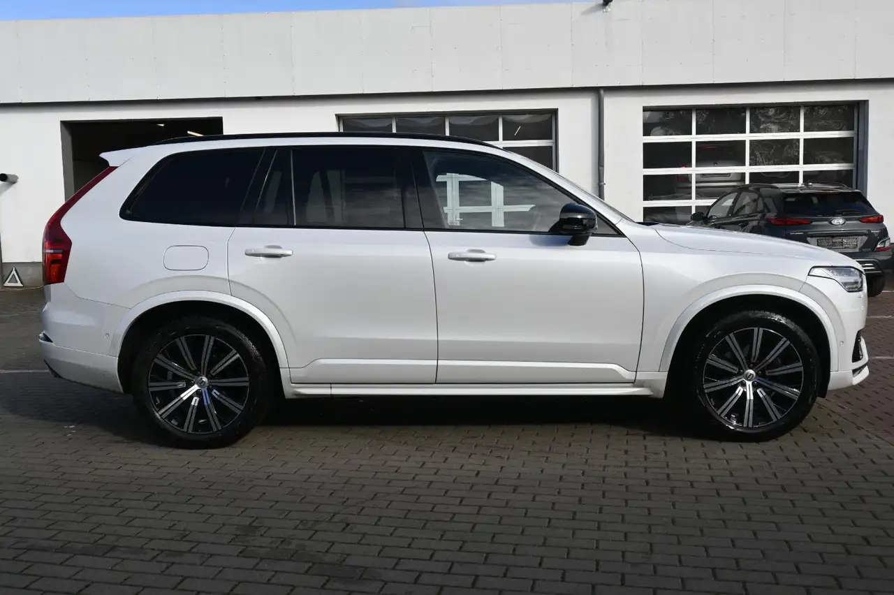Volvo XC90 Ultimate Dark AWD*HUD*360°*LUFT*STDHZG*AHK*