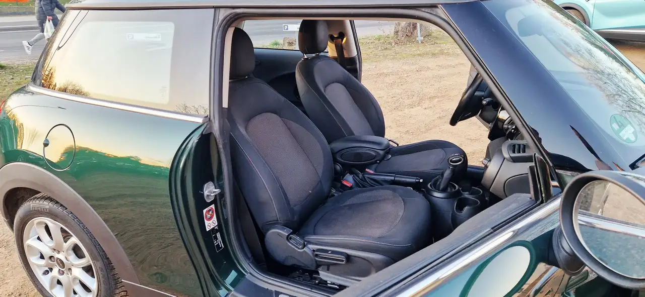 MINI One One Metropolitan/Automatik/PDC vorne+hinten/2 Hand