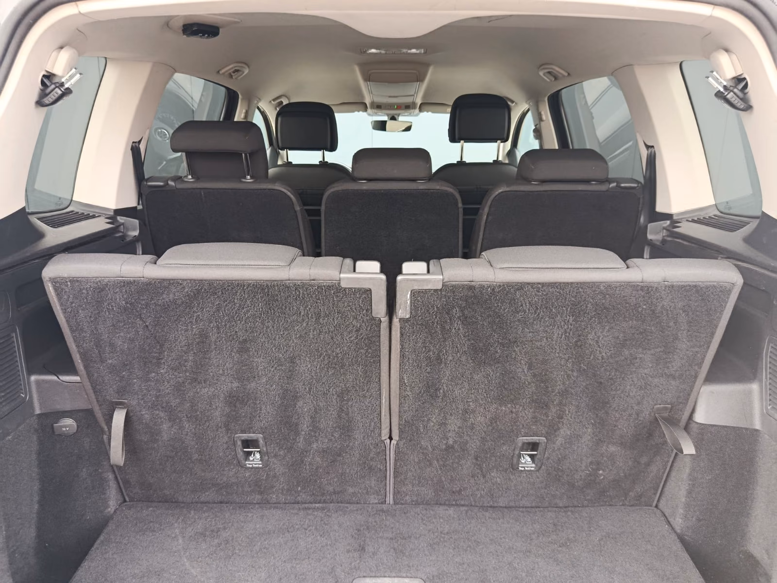 Volkswagen Touran Highline DSG 150 PS TÜV 09/26 7 Sitze
