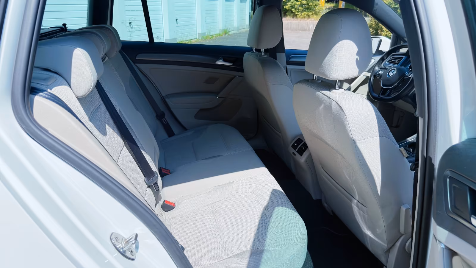 Volkswagen GOLF VII VARIANT TDI COMFORTLINE 1 HAND GARANTIE
