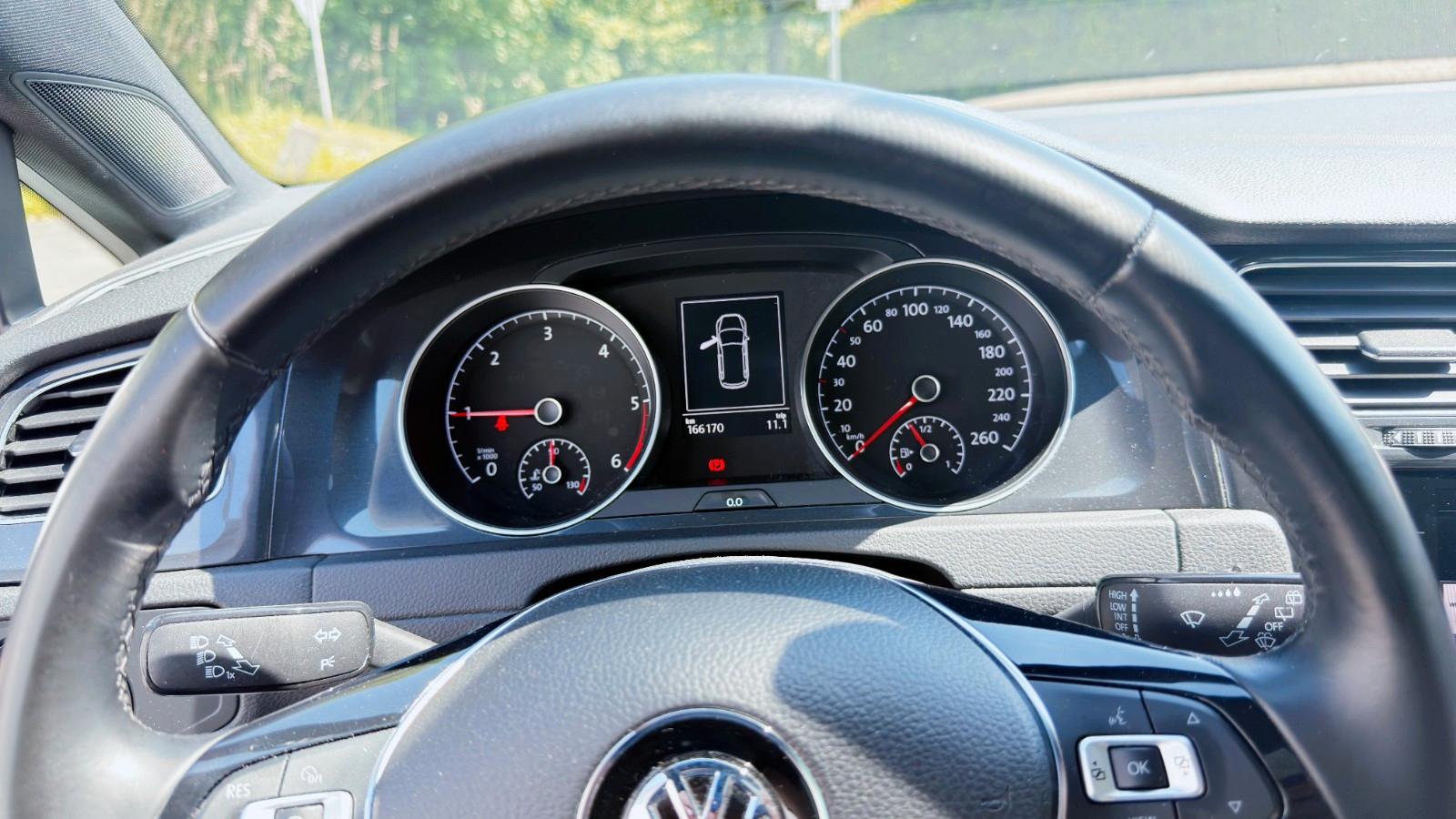 Volkswagen GOLF VII VARIANT TDI COMFORTLINE 1 HAND GARANTIE
