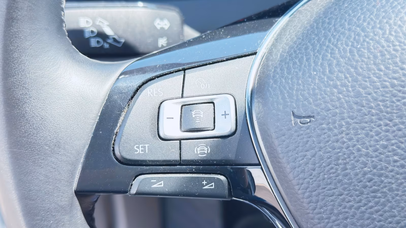 Volkswagen GOLF VII VARIANT TDI COMFORTLINE 1 HAND GARANTIE