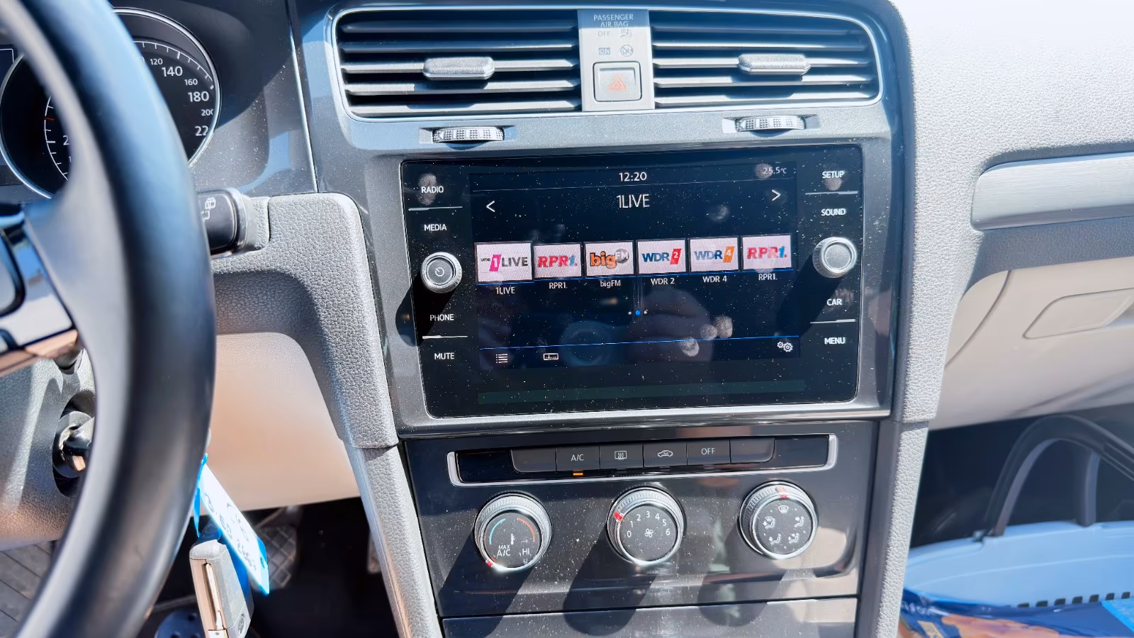Volkswagen GOLF VII VARIANT TDI COMFORTLINE 1 HAND GARANTIE