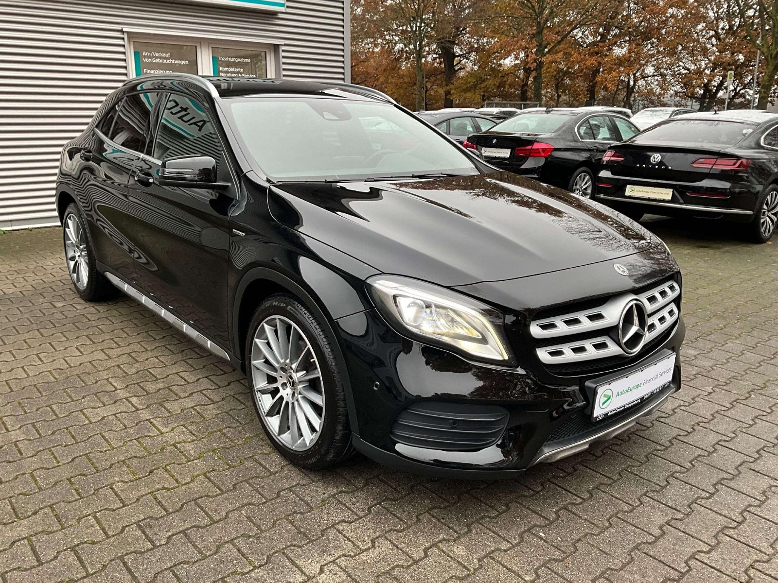 Mercedes-Benz GLA 180