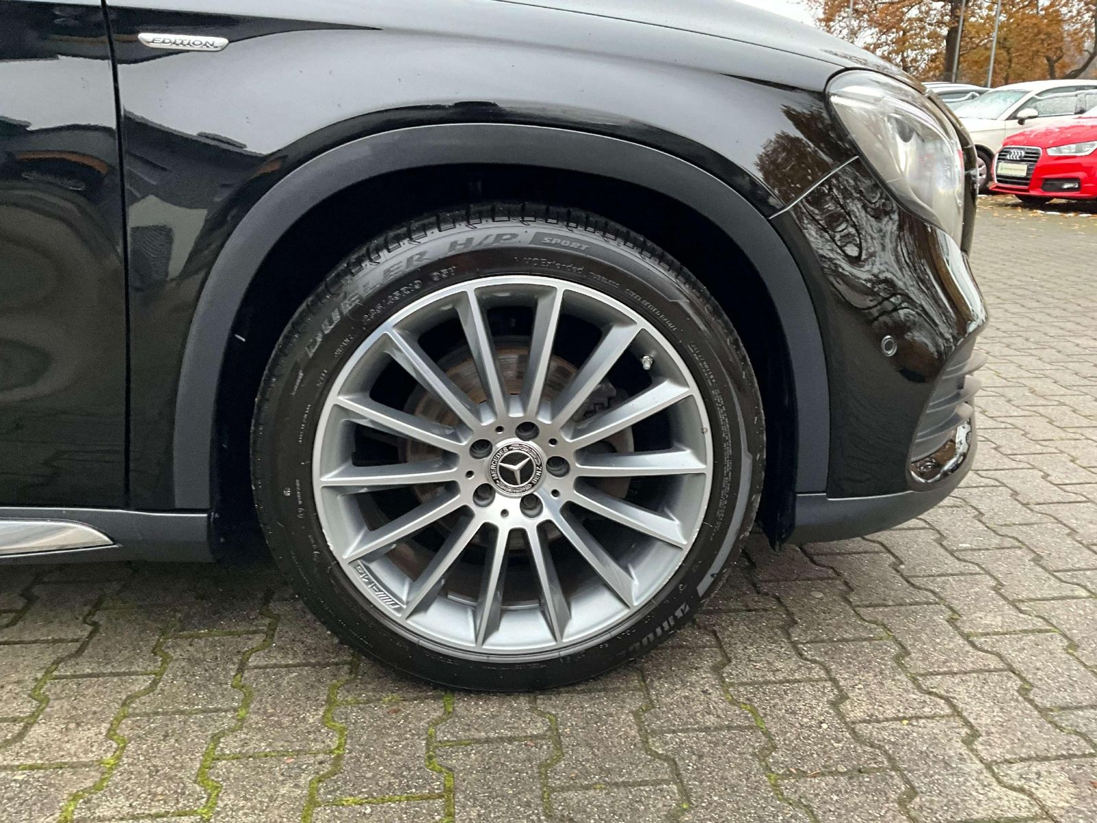 Mercedes-Benz GLA 180