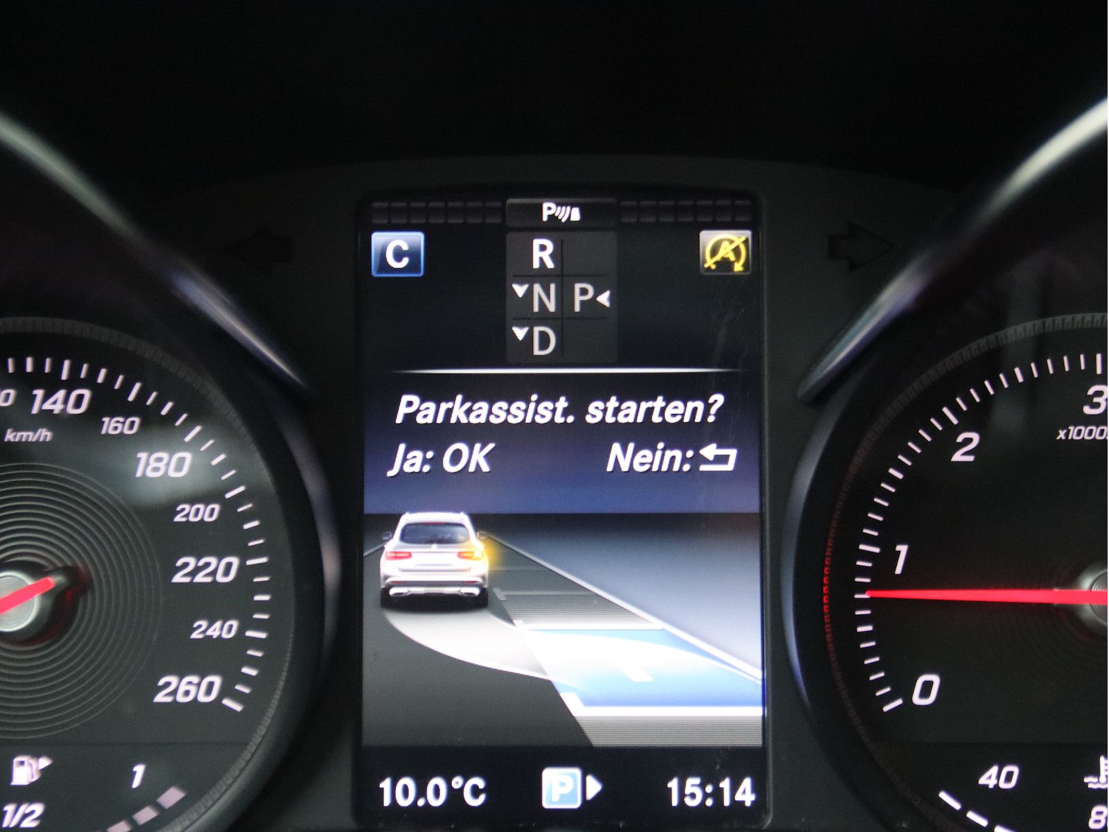 Mercedes-Benz GLC 250 d 4-MATIC/PANORAMA/HEAD UP/KAMERA/LEDER