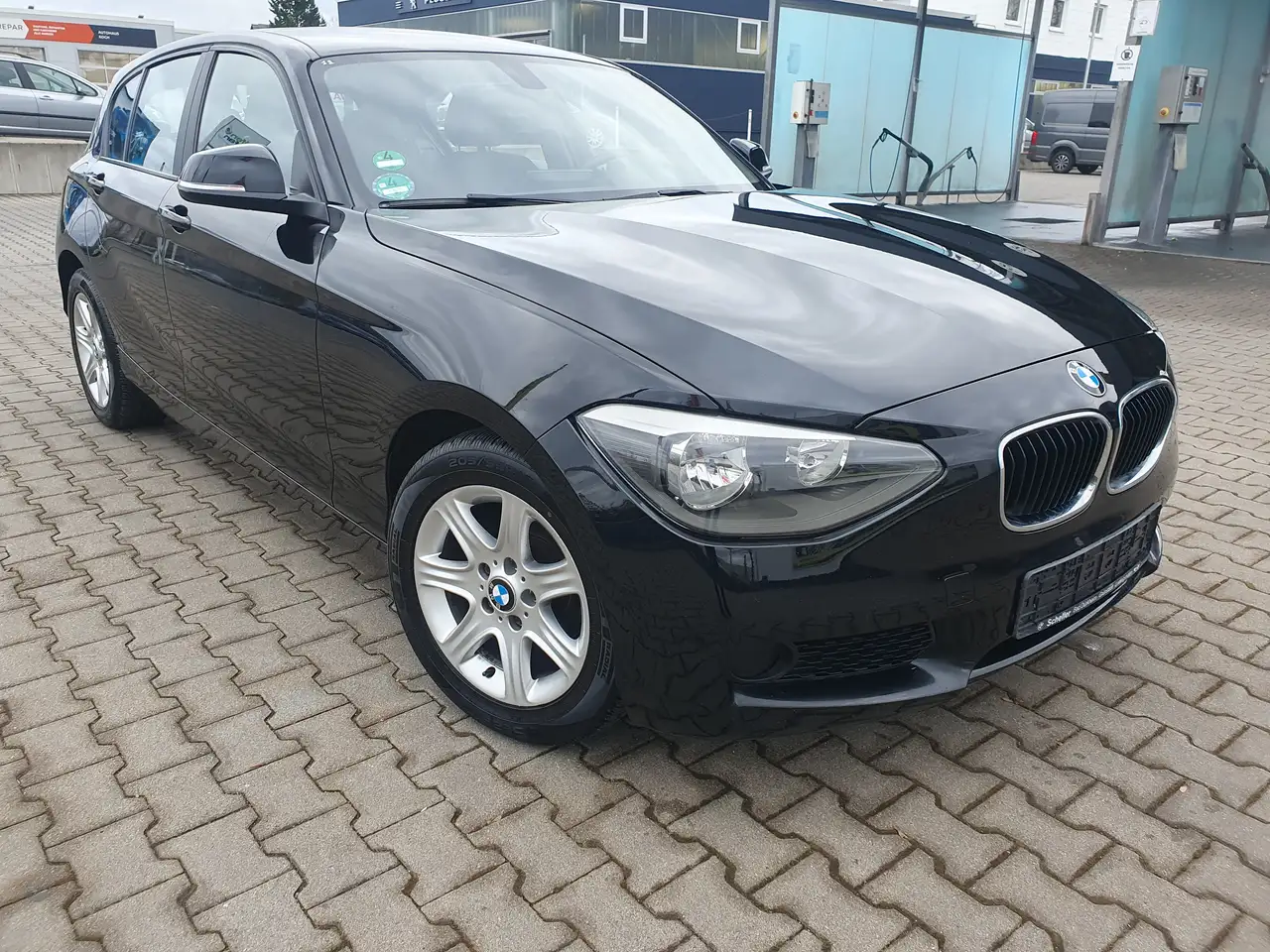 BMW 114 114i,Klimam,ZV,Airbag,Alu,5-Tür,6-G Tüv12/24
