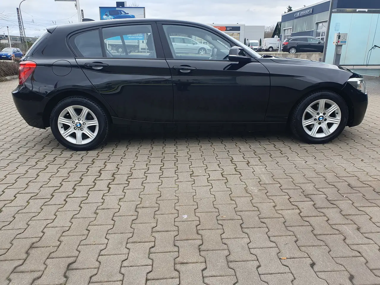 BMW 114 114i,Klimam,ZV,Airbag,Alu,5-Tür,6-G Tüv12/24