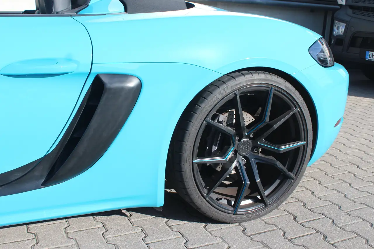 Porsche 718 Boxster: Scheckh.,top Ausst.,Individual-Design