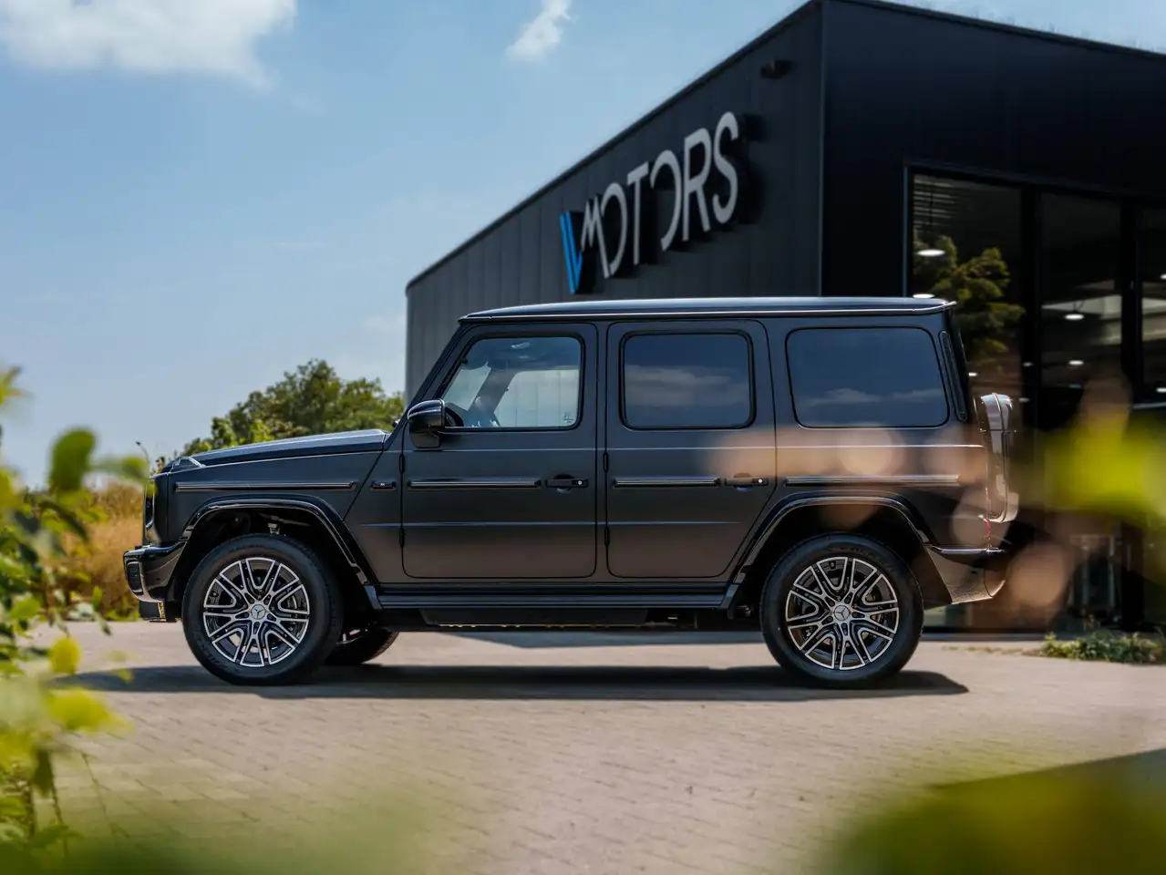 Mercedes-Benz EQ AMG - Burmester - Night Package - Engineering Package - Schuifdak - 360° - ACC 580