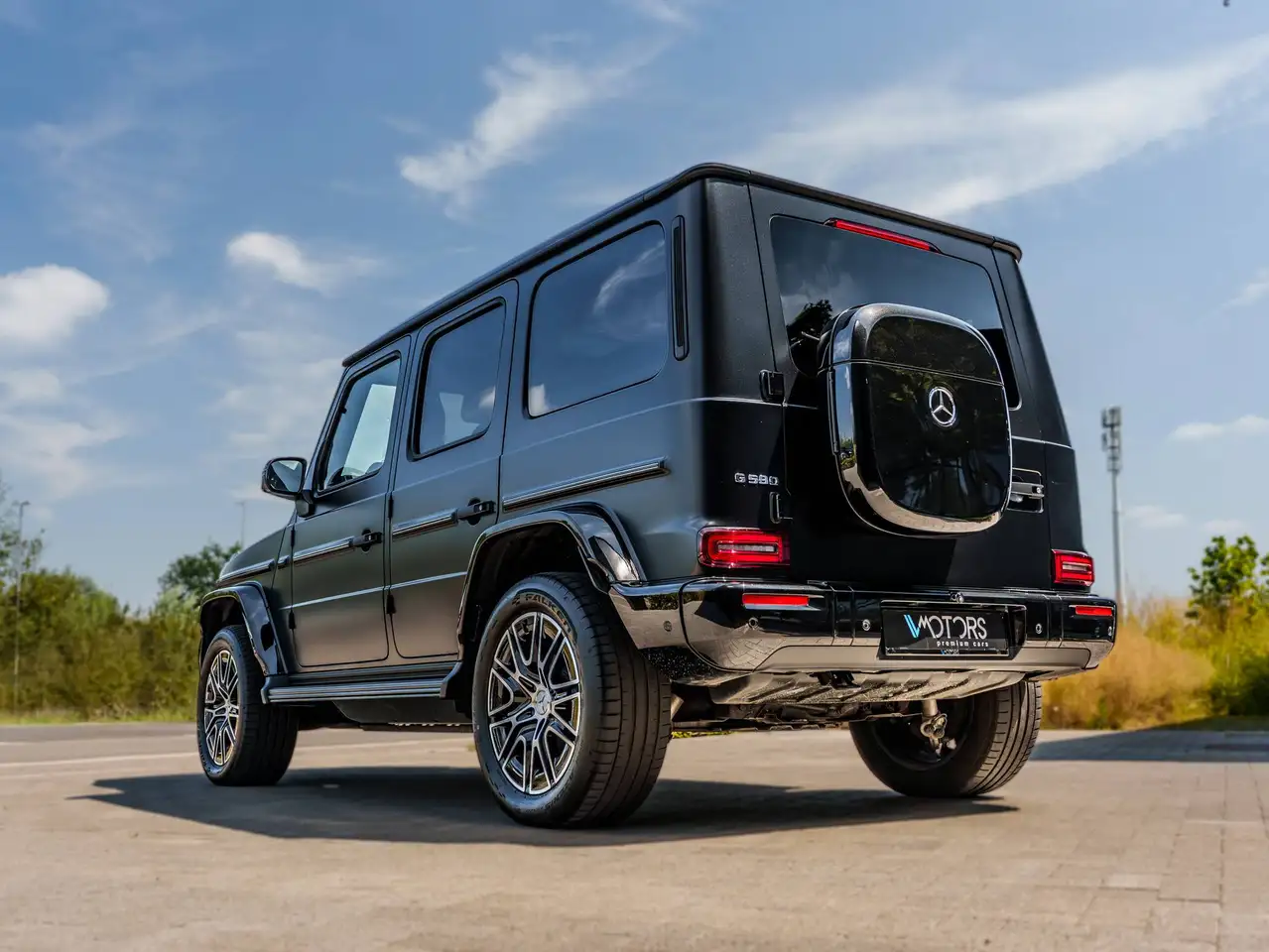 Mercedes-Benz EQ AMG - Burmester - Night Package - Engineering Package - Schuifdak - 360° - ACC 580