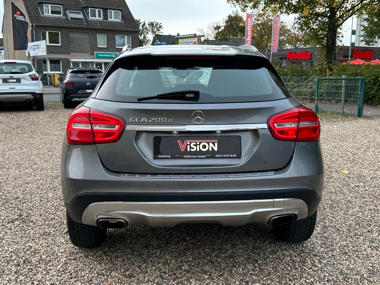 Mercedes-Benz GLA 200 d Score *Bi-Xenon*SHZ*Tempomat
