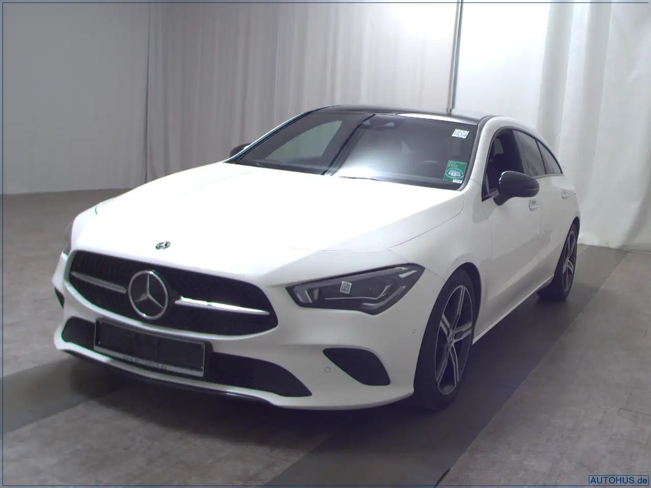 Mercedes-Benz CLA 220 d Progressive Night MB-LED Pano MBUX+
