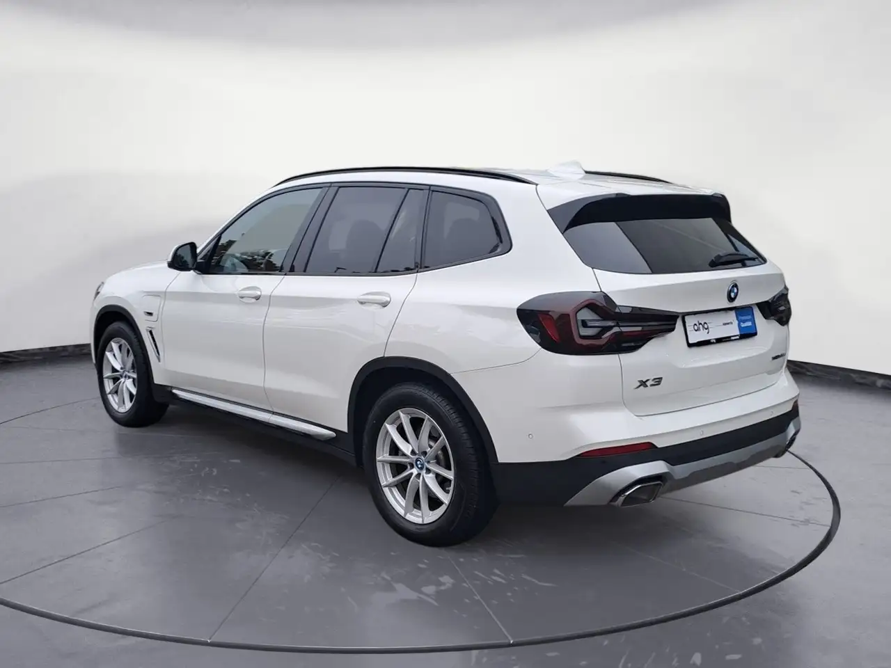 BMW IX3 xDrive30e AHK Rückfahrkamera Sportsitze ACC L