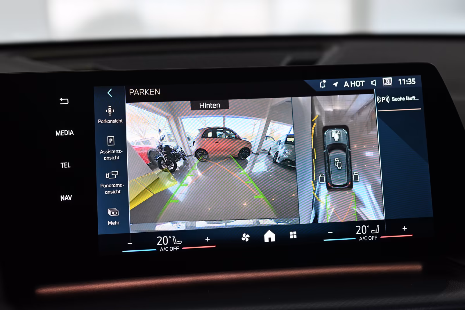 BMW iX1 30 xDrive M Sport Pro AHK Pano HUD H&K 20\
