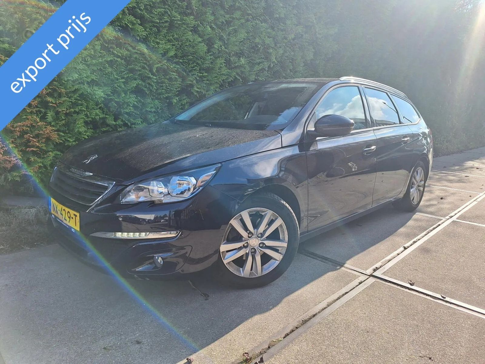 Peugeot 308 SW 1.2 PureTech Blue Lease Executive
