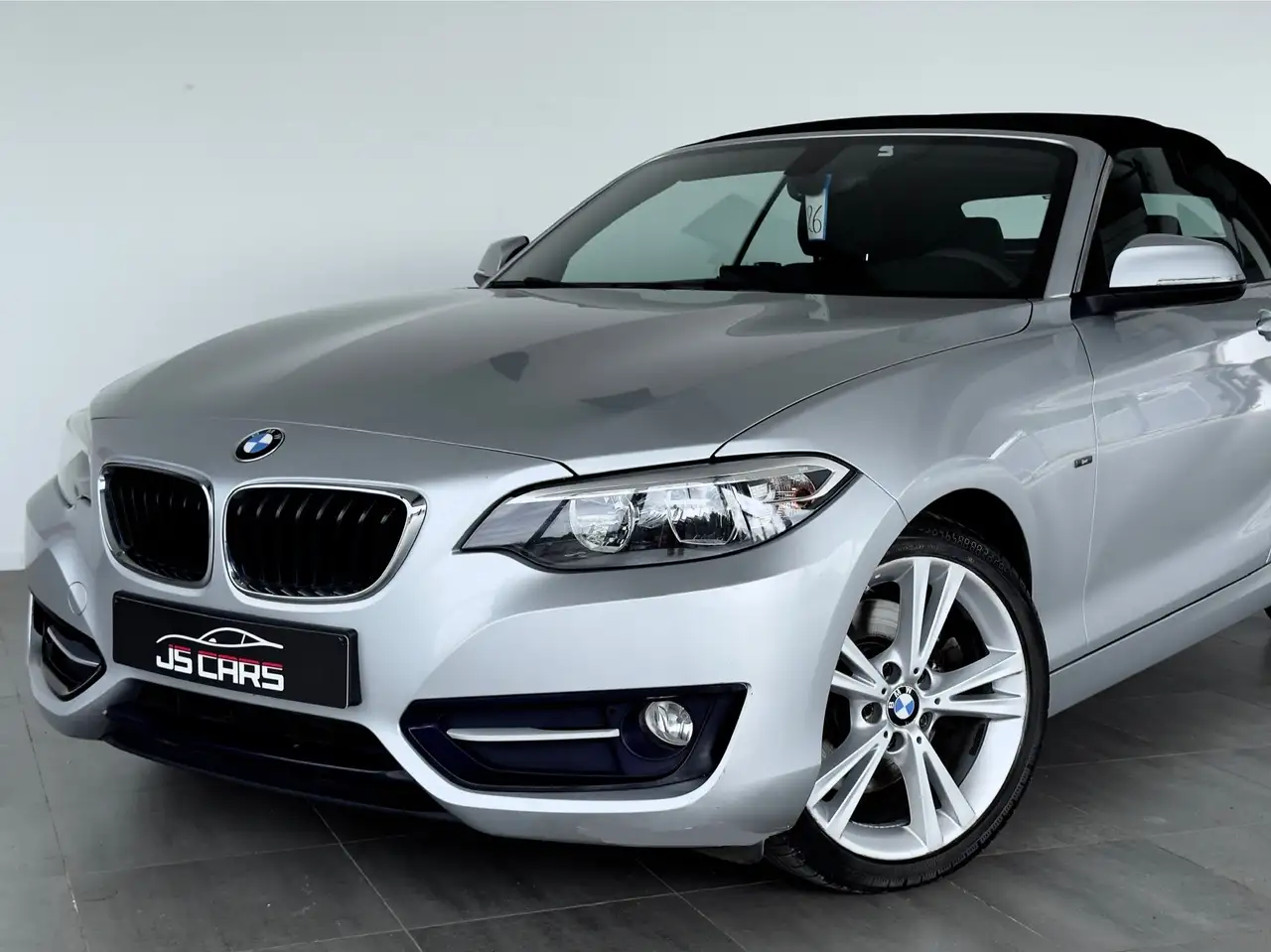 BMW 228