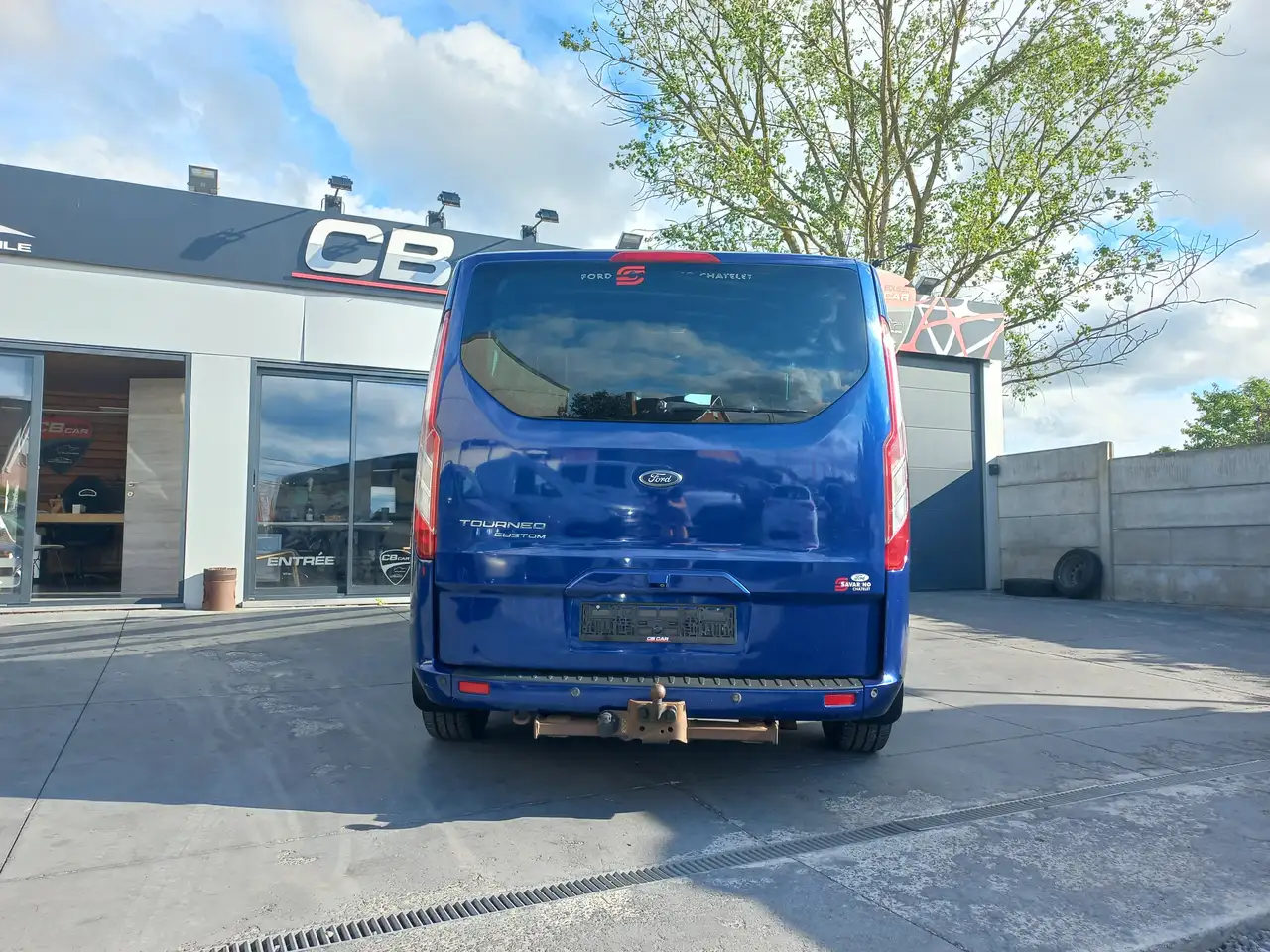 Ford Tourneo 2.2 TDCi L2H1 8 places Custom
