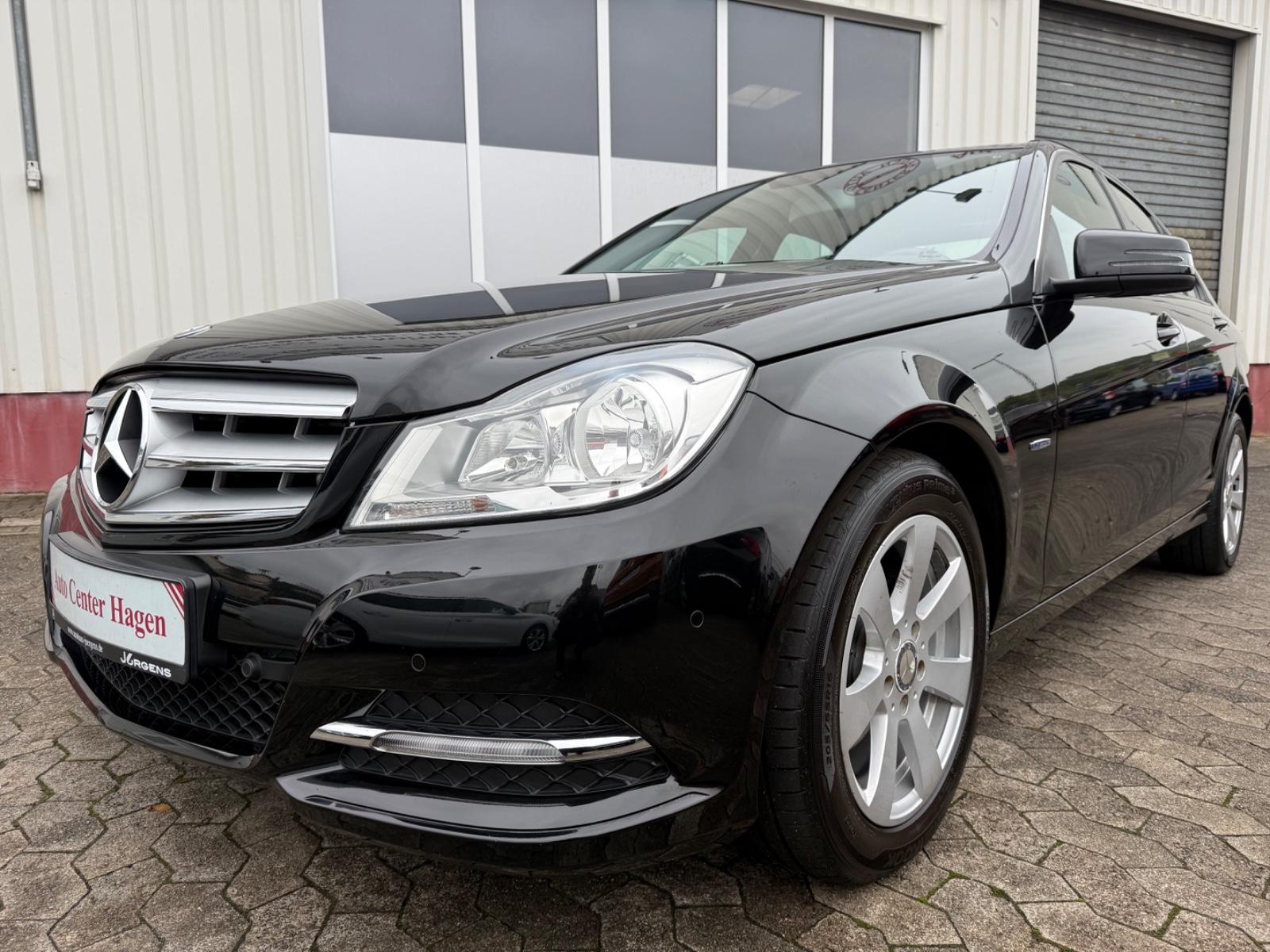 Mercedes-Benz C-Klasse 180 Lim. 115kW 156PS/SHZ/PDC/NAVI/82tkm
