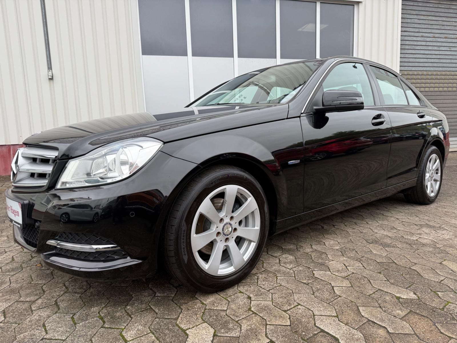 Mercedes-Benz C-Klasse 180 Lim. 115kW 156PS/SHZ/PDC/NAVI/82tkm