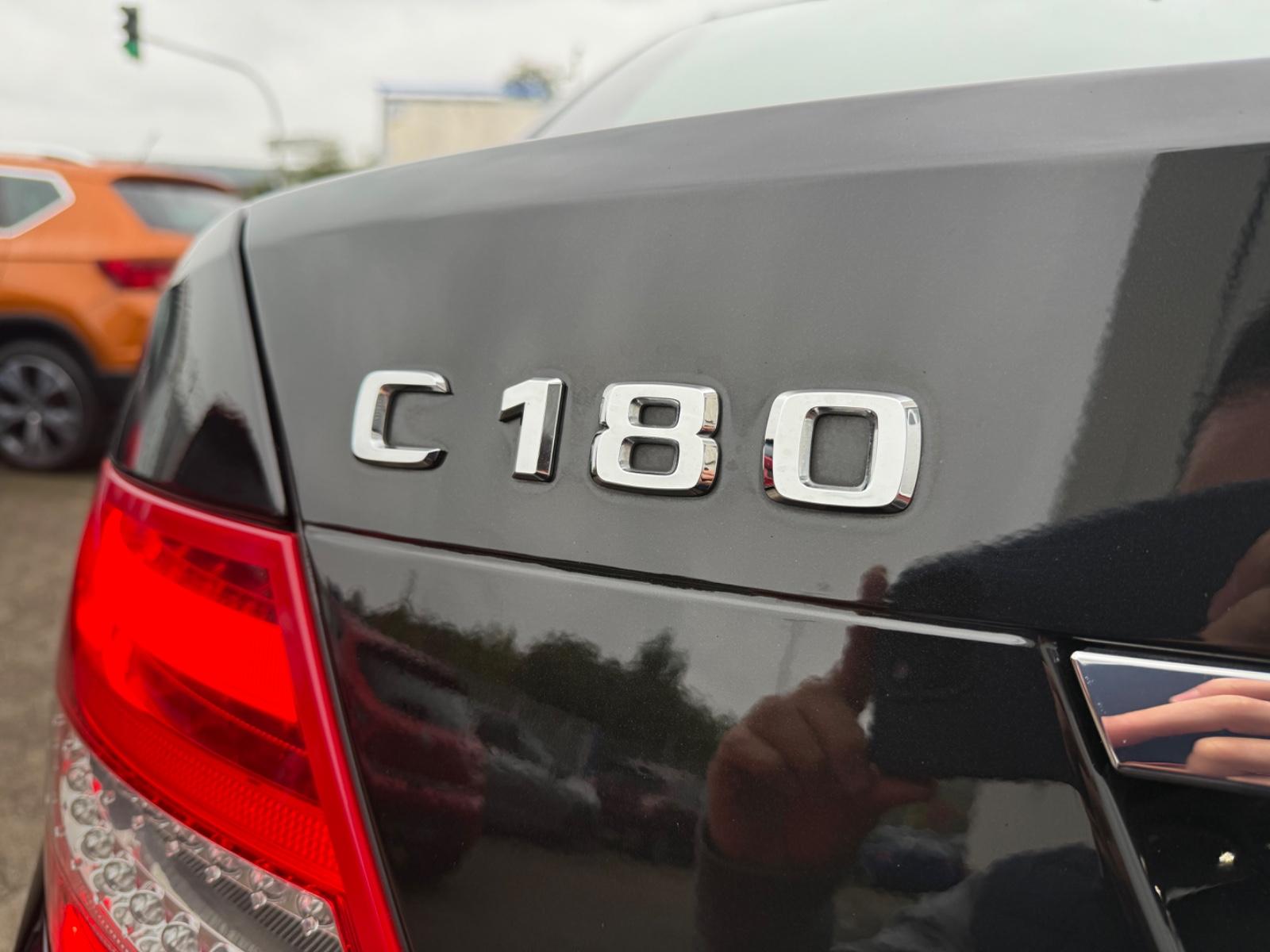 Mercedes-Benz C-Klasse 180 Lim. 115kW 156PS/SHZ/PDC/NAVI/82tkm