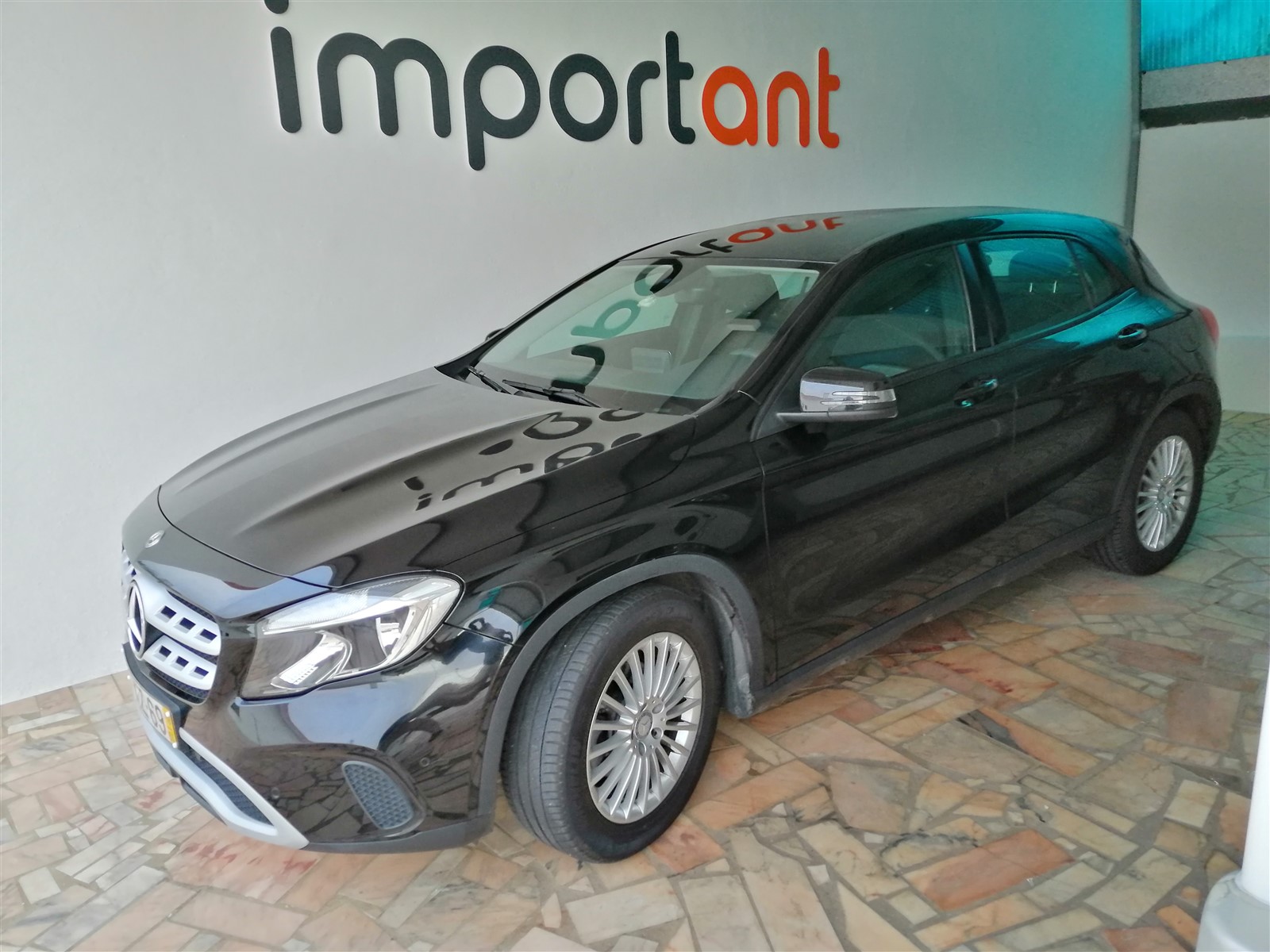 Mercedes-Benz GLA 180d NAVI